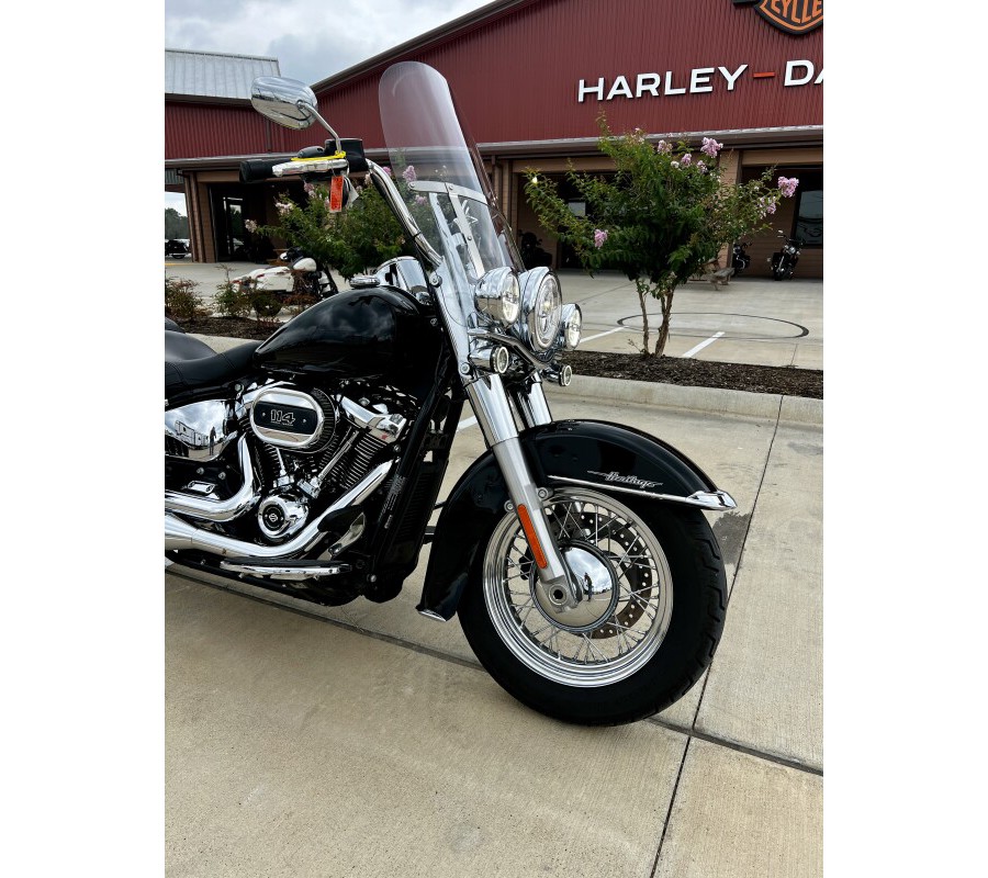 2023 Harley-Davidson Heritage Classic Vivid Black