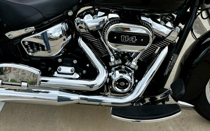 2023 Harley-Davidson Heritage Classic Vivid Black