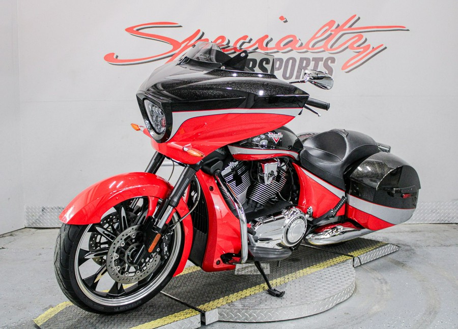 2016 Victory Magnum