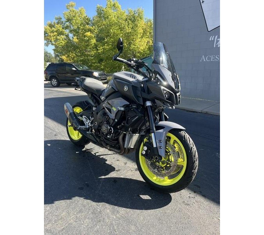 2017 Yamaha FZ-10