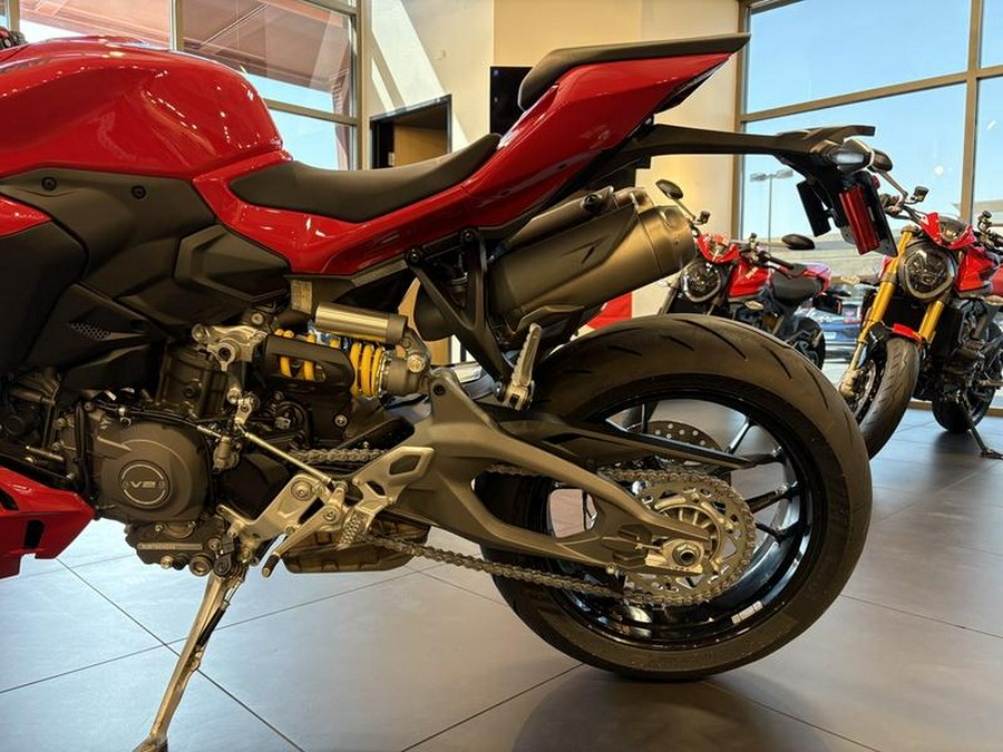 2026 Ducati Streetfighter V2