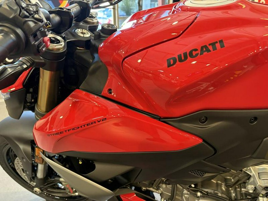 2026 Ducati Streetfighter V2