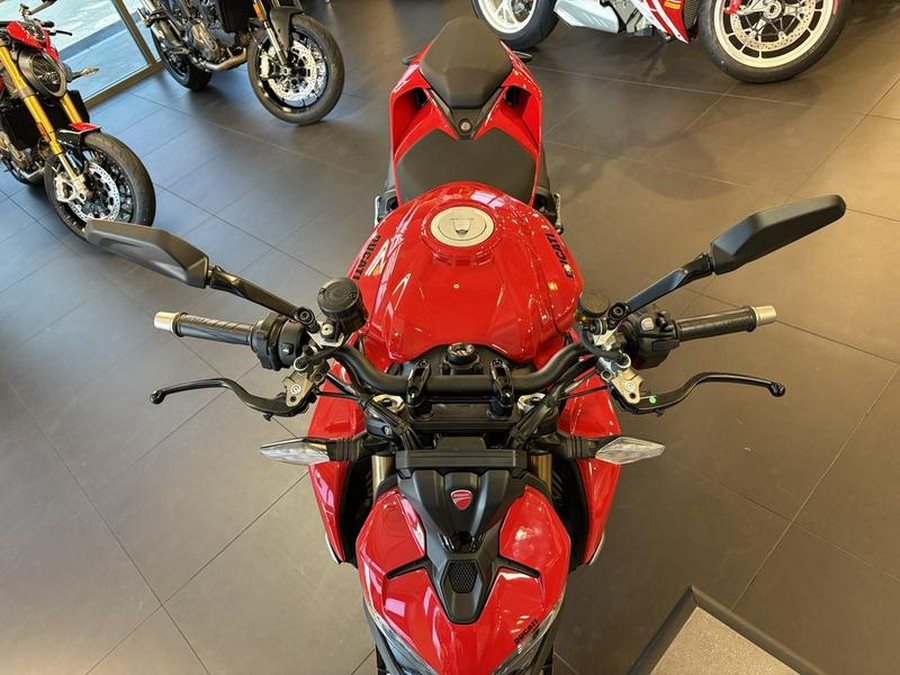2026 Ducati Streetfighter V2