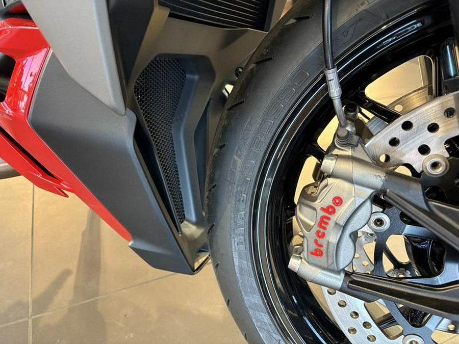 2026 Ducati Streetfighter V2