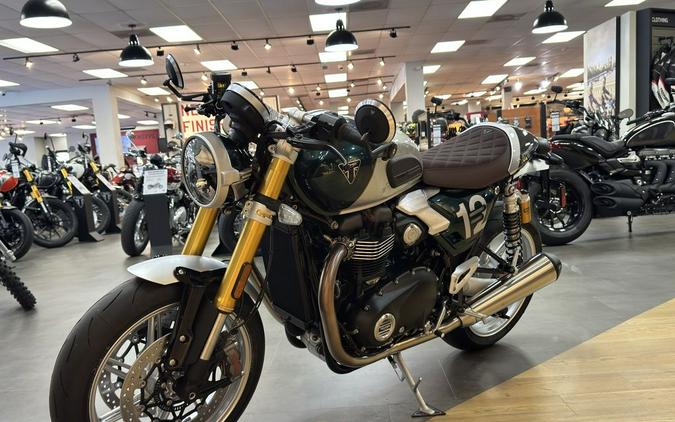 2026 Triumph Speed Twin 1200 Cafe Racer Edition Aluminium silver / Competition green