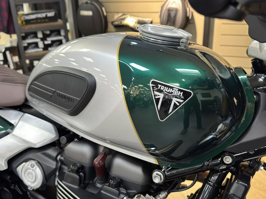 2026 Triumph Speed Twin 1200 Cafe Racer Edition Aluminium silver / Competition green
