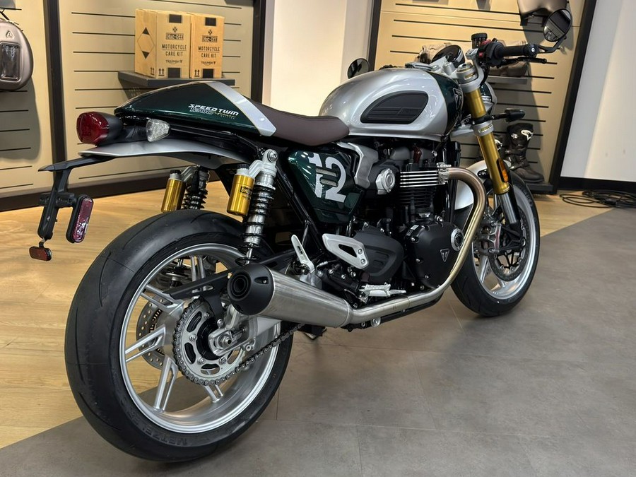 2026 Triumph Speed Twin 1200 Cafe Racer Edition Aluminium silver / Competition green