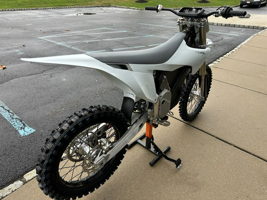 2025 Stark VARG Alpha 19"_80HP