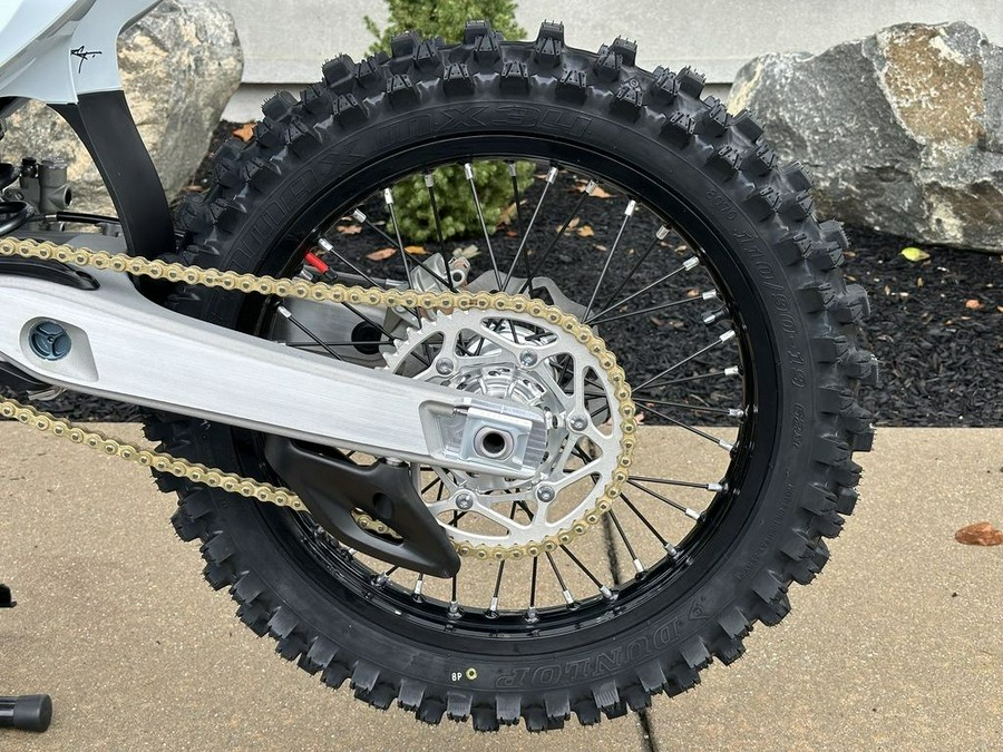 2025 Stark VARG Alpha 19"_80HP