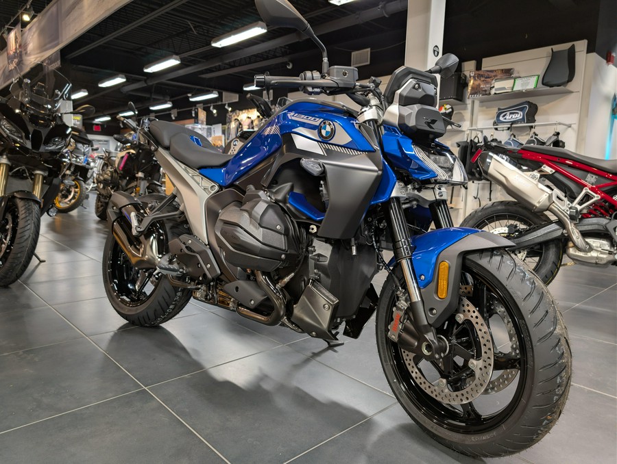 2026 BMW R 1300 R