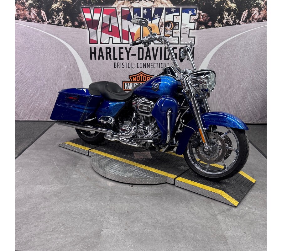 2013 FLHRSE5 CVO™ Road King®