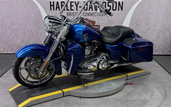 2013 FLHRSE5 CVO™ Road King®