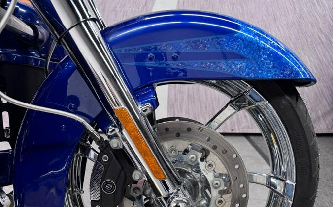 2013 FLHRSE5 CVO™ Road King®