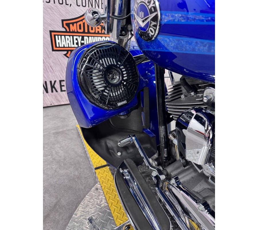 2013 FLHRSE5 CVO™ Road King®