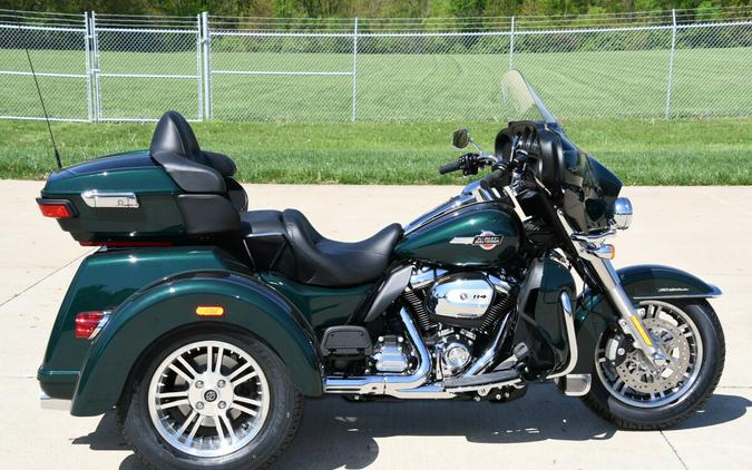 FLHTCUTG 2024 Tri Glide Ultra