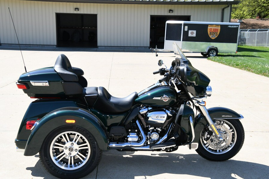 FLHTCUTG 2024 Tri Glide Ultra