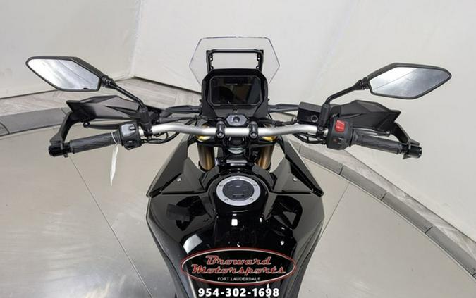 2025 Suzuki V-STROM 800DE