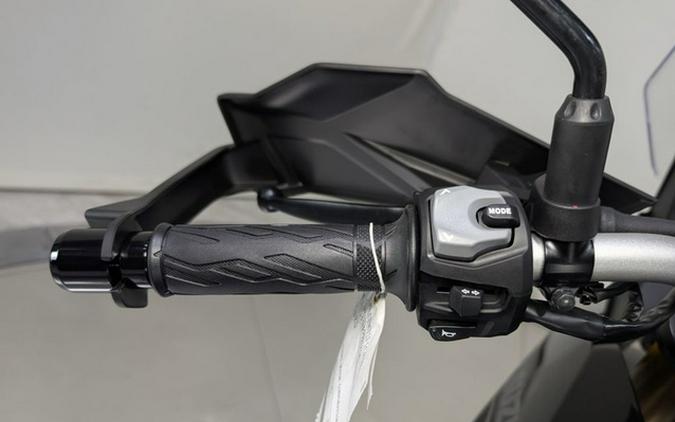 2025 Suzuki V-STROM 800DE