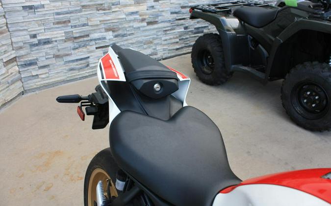 2022 Yamaha YZF-R7 World GP 60th Anniversary Edition