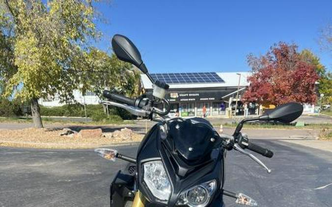 2019 BMW S 1000 R Black Storm Metallic