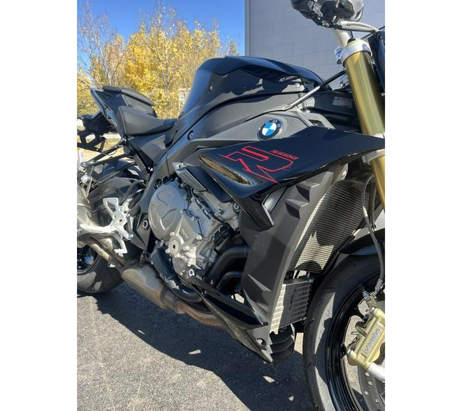 2019 BMW S 1000 R Black Storm Metallic