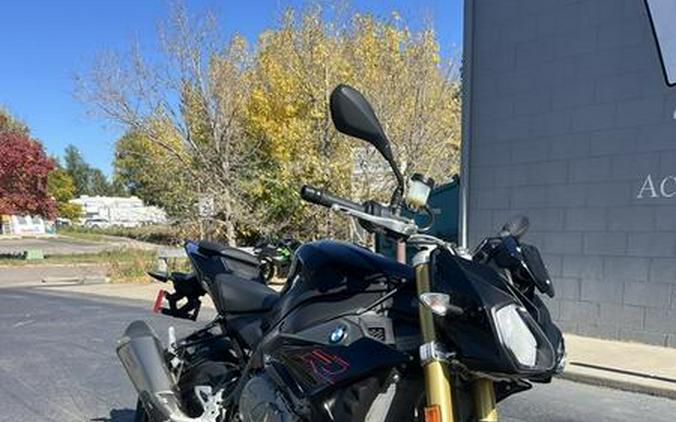 2019 BMW S 1000 R Black Storm Metallic