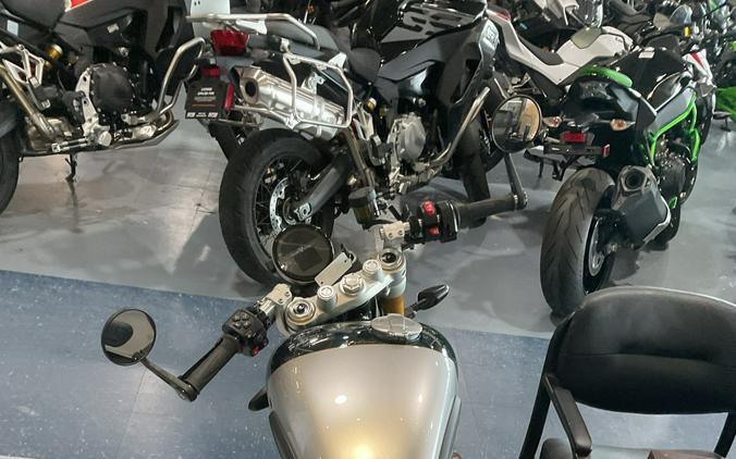 2027 Triumph Speed Twin 1200 Cafe Racer Edition