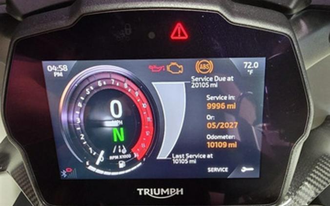 2022 Triumph Speed Triple 1200 RR