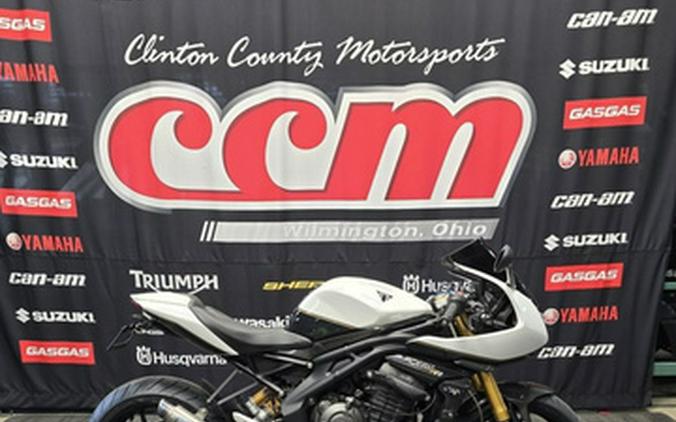 2022 Triumph Speed Triple 1200 RR