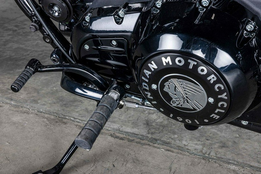 2025 Indian Chief Dark Horse Black Smoke