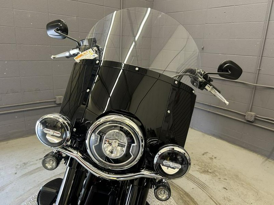 2025 Harley-Davidson® FLHC - Heritage Classic