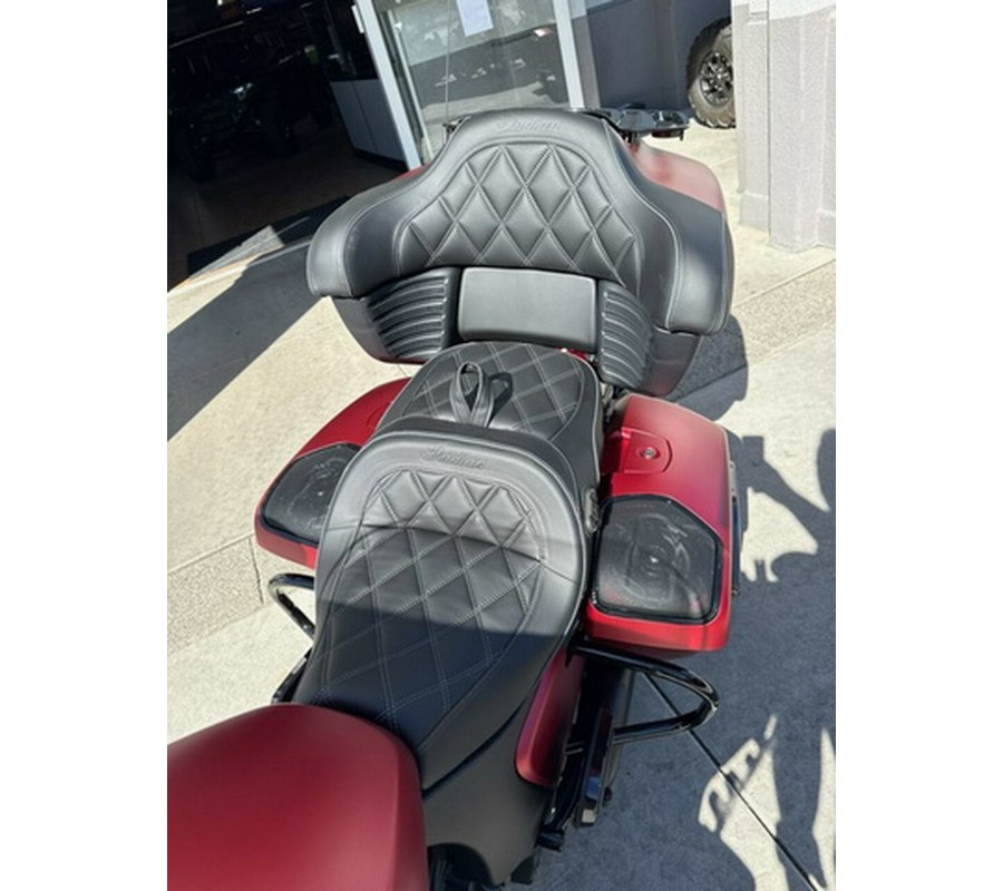 2025 Indian Roadmaster PowerPlus Dark Horse w/PowerBand Suns