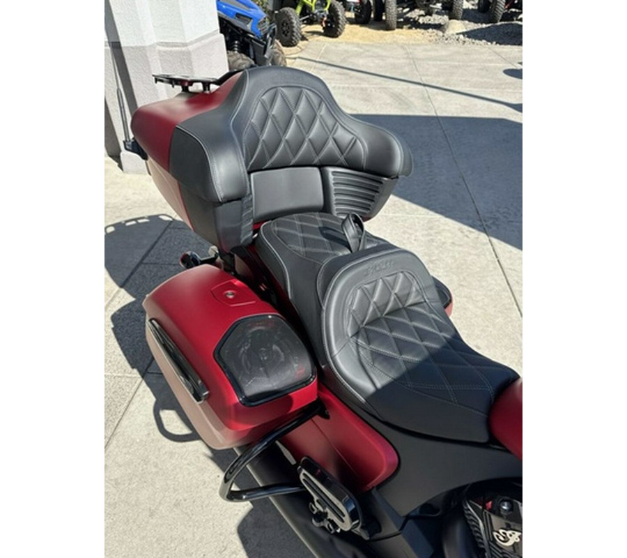 2025 Indian Roadmaster PowerPlus Dark Horse w/PowerBand Suns