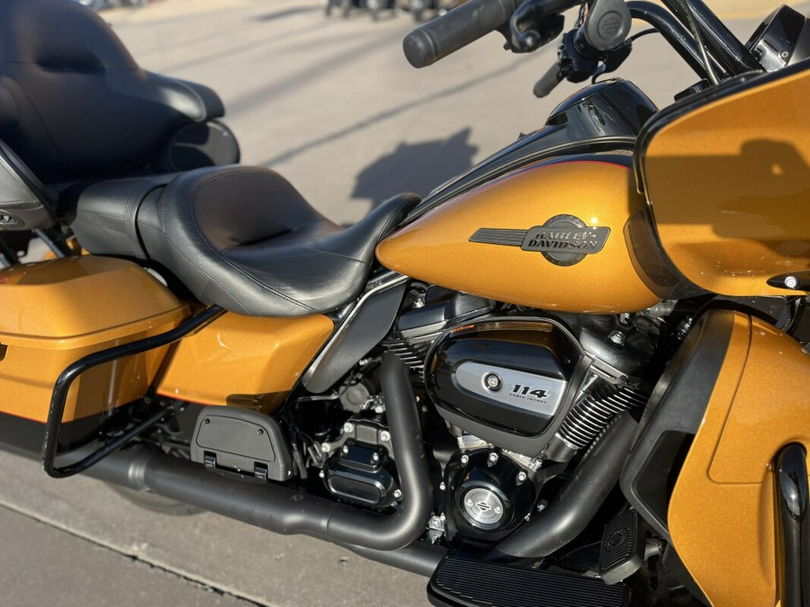 2023 Harley-Davidson® Road Glide® Limited FLTRK PROSPCT GLD/BLK