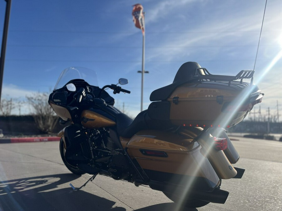 2023 Harley-Davidson® Road Glide® Limited FLTRK PROSPCT GLD/BLK