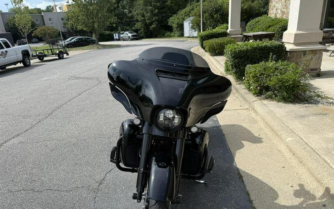 FLHXS 2023 Street Glide® Special