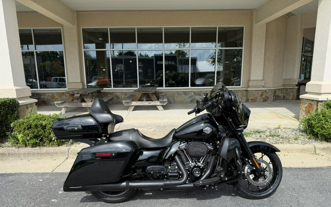 FLHXS 2023 Street Glide® Special