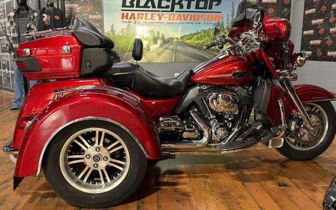2013 Harley-Davidson Tri Glide Ultra Classic EMBR RED SUNGLO W/ PINSTRIP