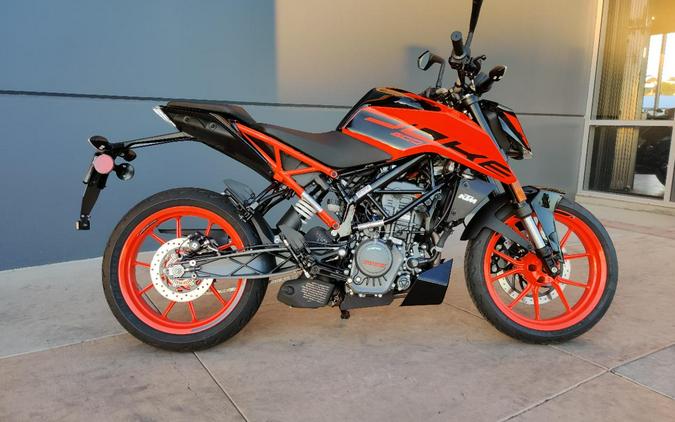 2023 KTM 200 DUKE