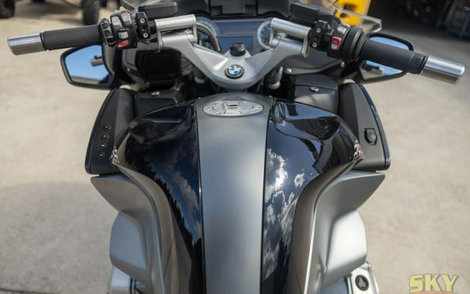 2018 BMW R 1200 RT Carbon Black Metallic