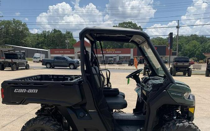 2024 Can-Am® Defender DPS HD10 Tundra Green