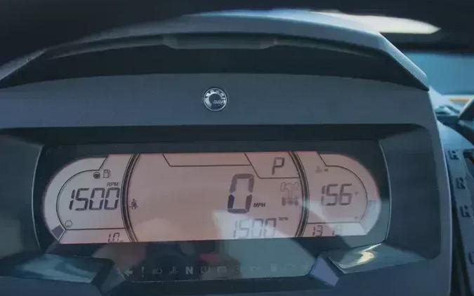 2026 CAN-AM DEFENDER PRO LIMITED CAB HD10