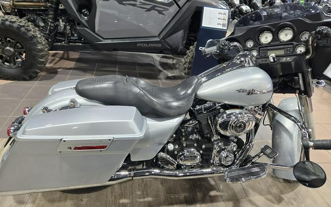 2010 HARLEY STREET GLIDE