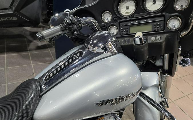 2010 HARLEY STREET GLIDE