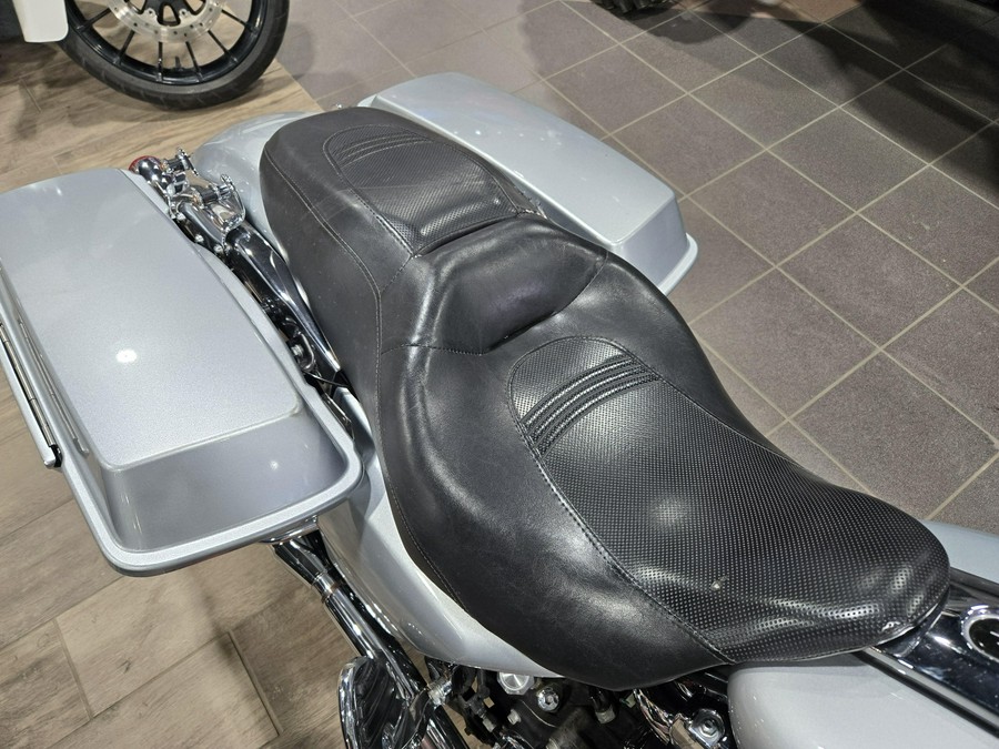 2010 HARLEY STREET GLIDE
