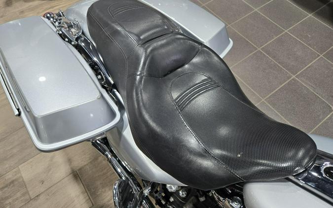 2010 HARLEY STREET GLIDE