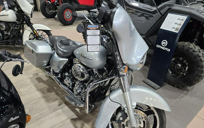 2010 HARLEY STREET GLIDE