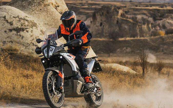 2024 KTM 790 Adventure