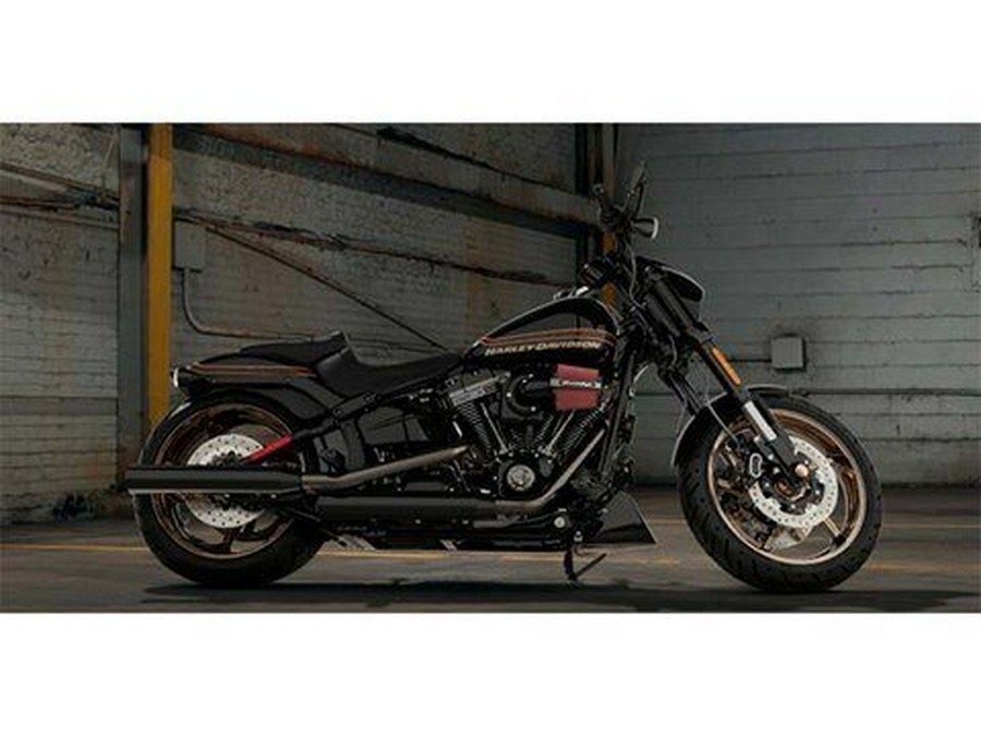 2016 Harley-Davidson CVO™ Pro Street Breakout®