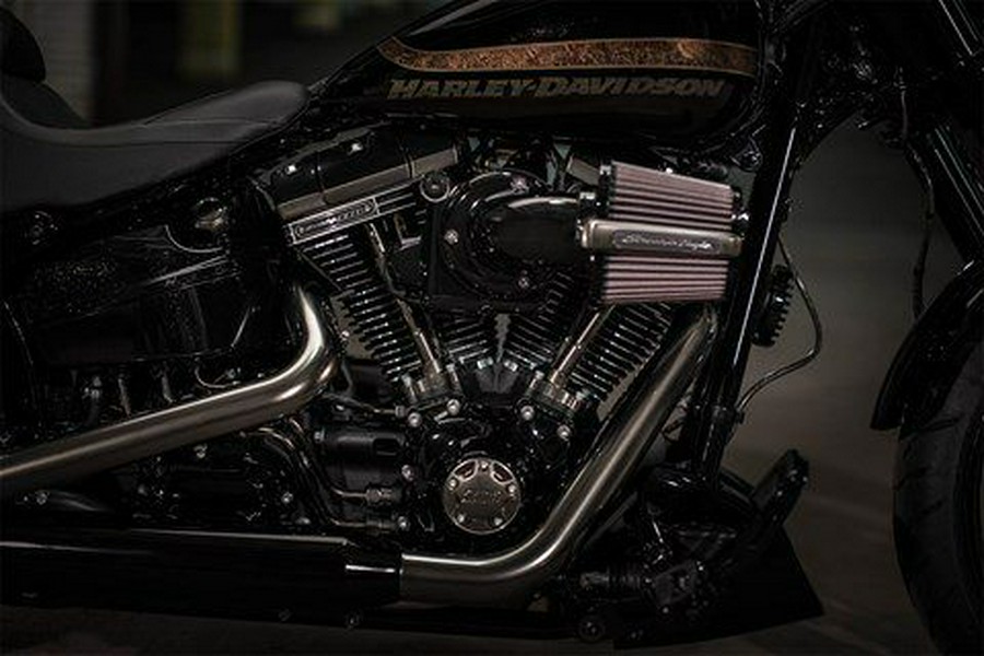 2016 Harley-Davidson CVO™ Pro Street Breakout®